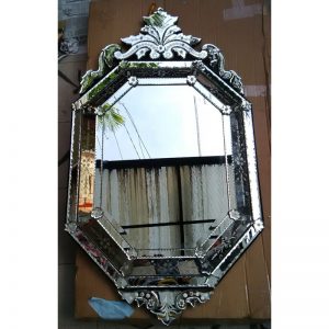Venetian Mirror Zircon MG 001114