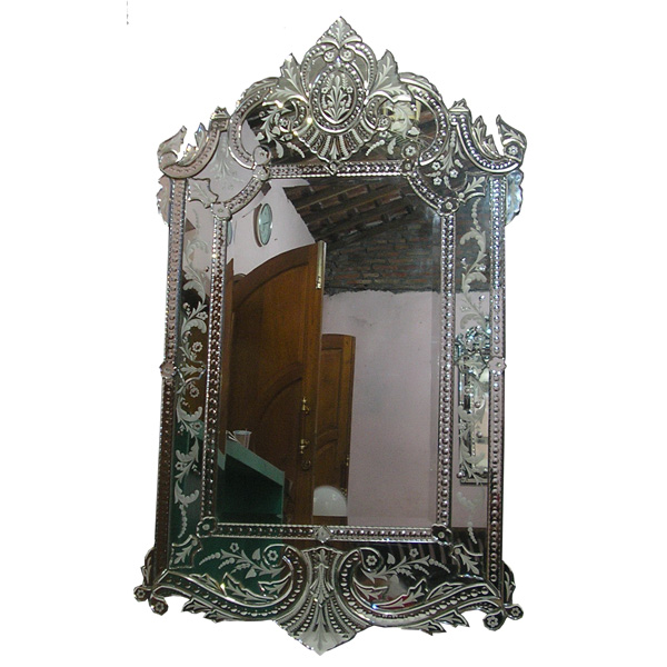 The Venetian mirror style