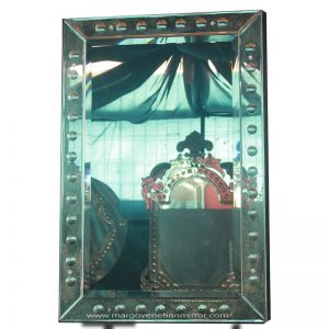 Antique Mirror MG 014052