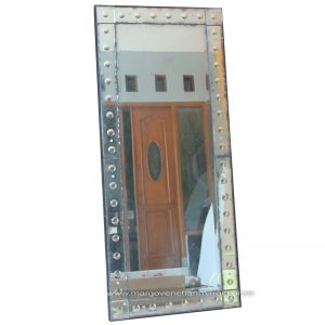 Antique Mirror MG 014077