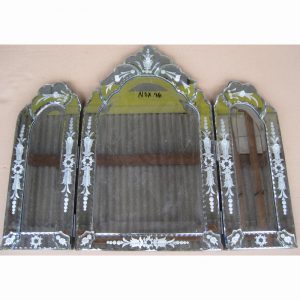 Tri Fold Venetian Mirror Marlis MG 017008
