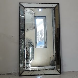 Antique Mirror Arvin MG  014170