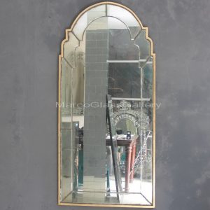 Antique Mirror MG 014197
