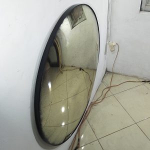MG 050002 round convex black iron