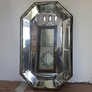 Antiqued Mirror Octagonal MG 014300