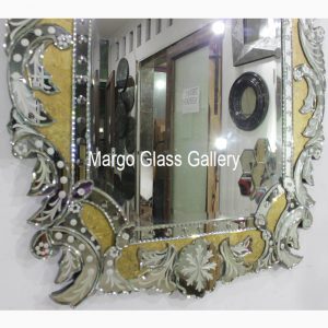 MG 080033 Eglomise Venetian Mirror