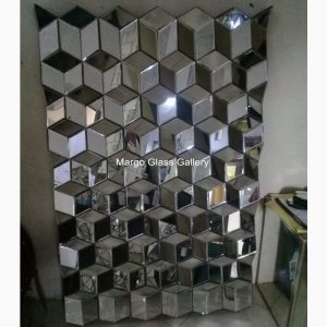 MG 004566 3D beveled mirror