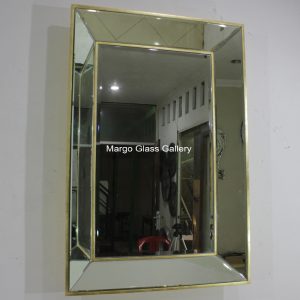 MG 004572 Baki list 12 list gold