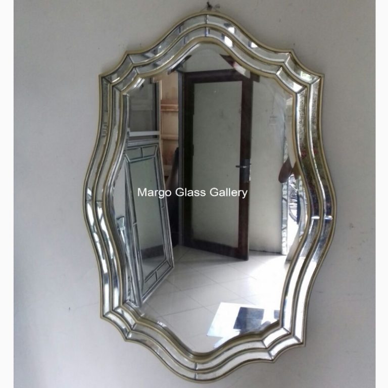 Modern Wall Mirror Oval MG 004575 Gold Frames » Mirrors Glass Gallery