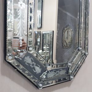Stock 5 110 x 61 cm