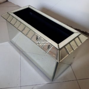 MG 014031 Pot Antique Mirror
