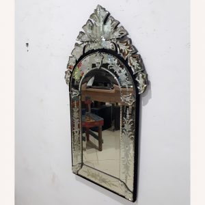 MG 018057 Tiara small