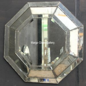MG 014101 S8 timbul antique mirror