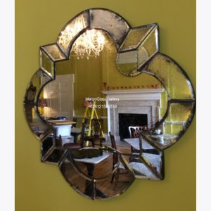 MG 014116 antique mirror 50x50cm