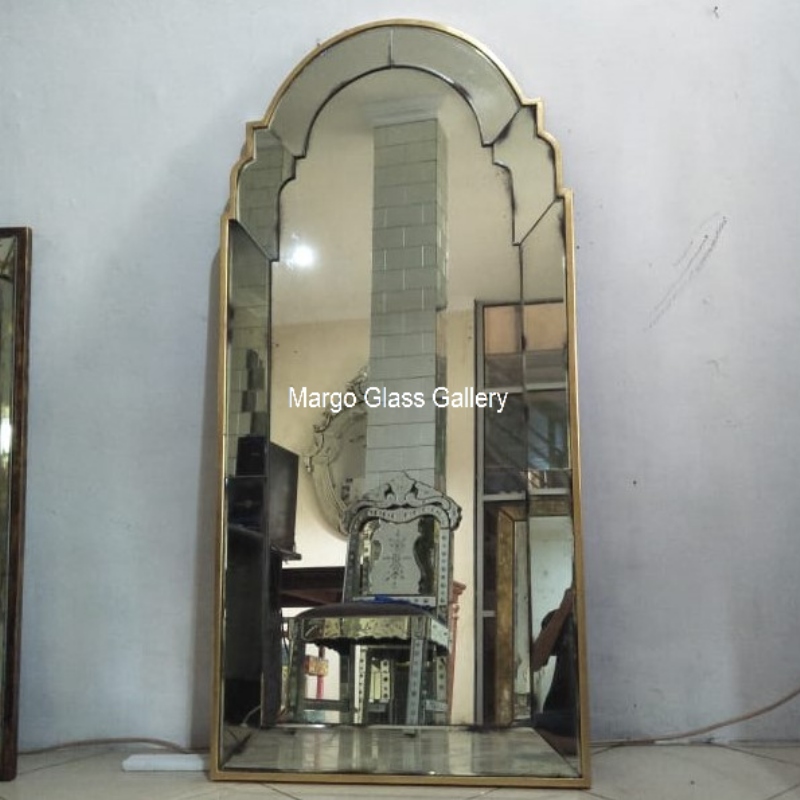 Vintage Frame Antique Mirror
