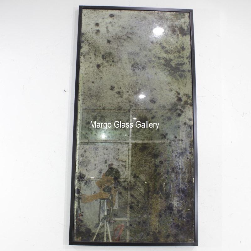 Crosby Rectangular Mirror With Mercury, Mercury Glass Effect On Mirror