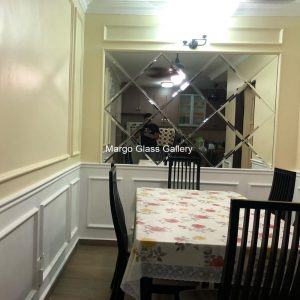 MG 065005 Wall Mirror Bevel Wajik