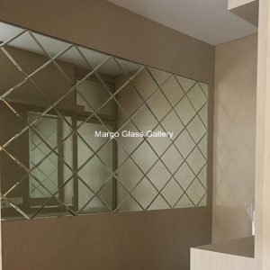 MG 065008 Square wall Mirror Bevel