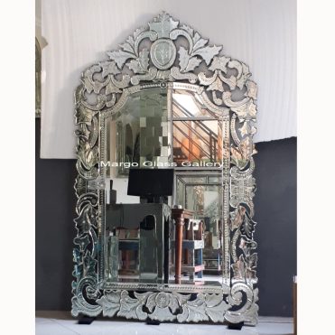 Venetian Wall Mirror Full Crown MG 080061