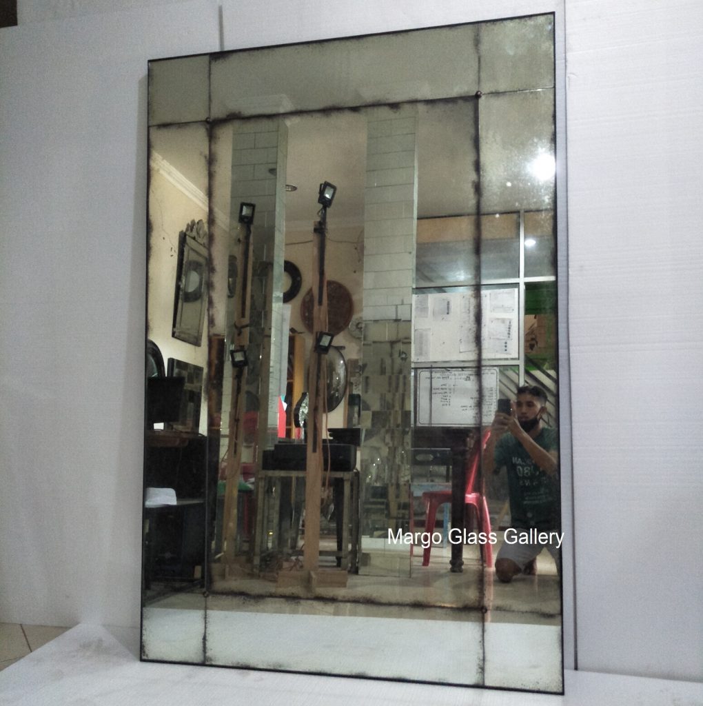 Antique Mirror Rectangle