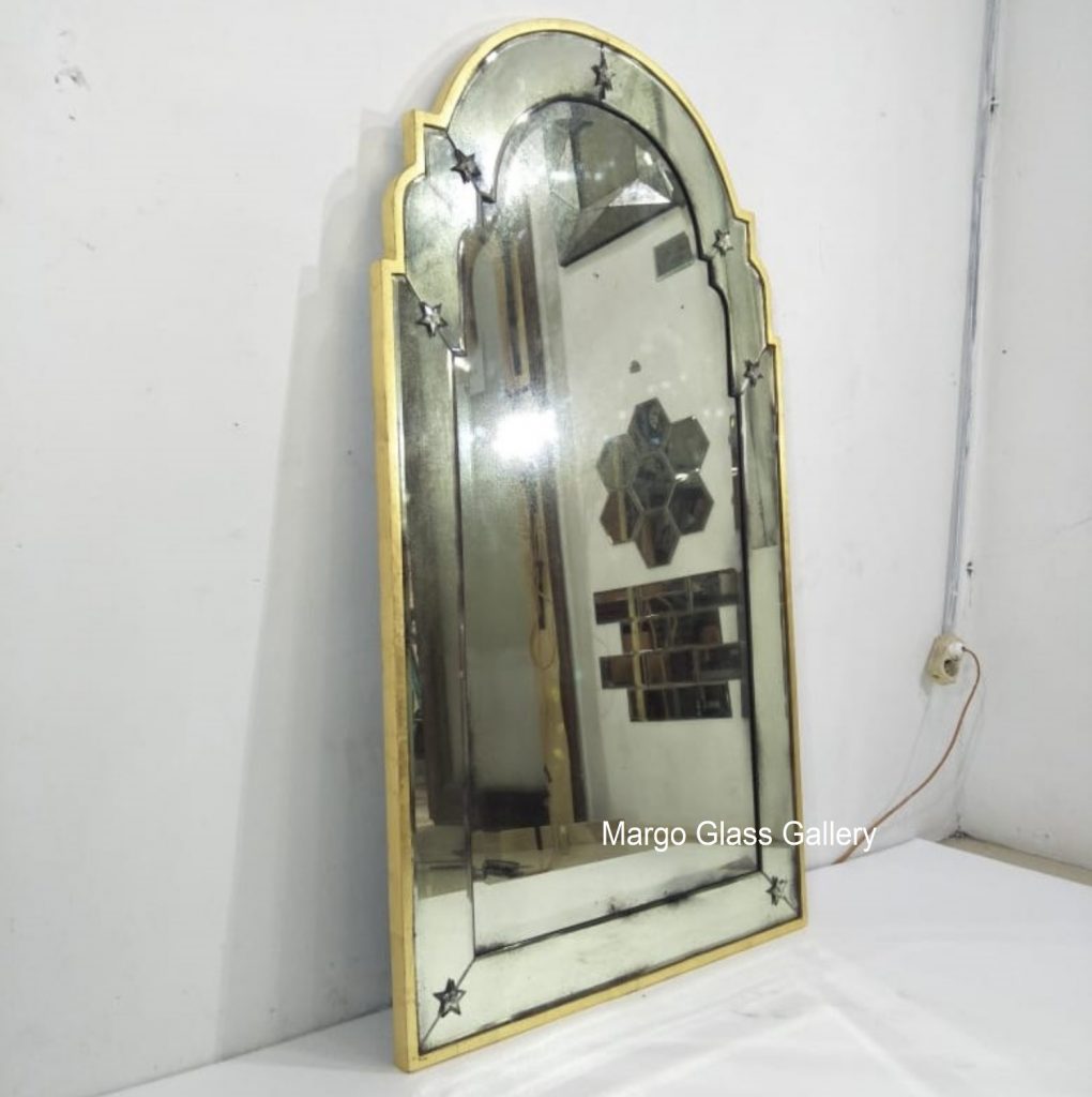 MG 014413 list gold leaf with start