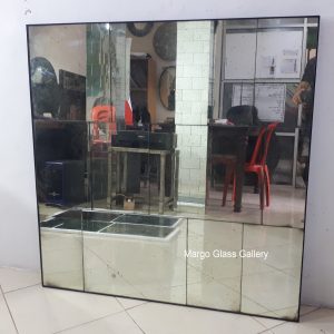 MG 014416 110×110 panel antique mirror