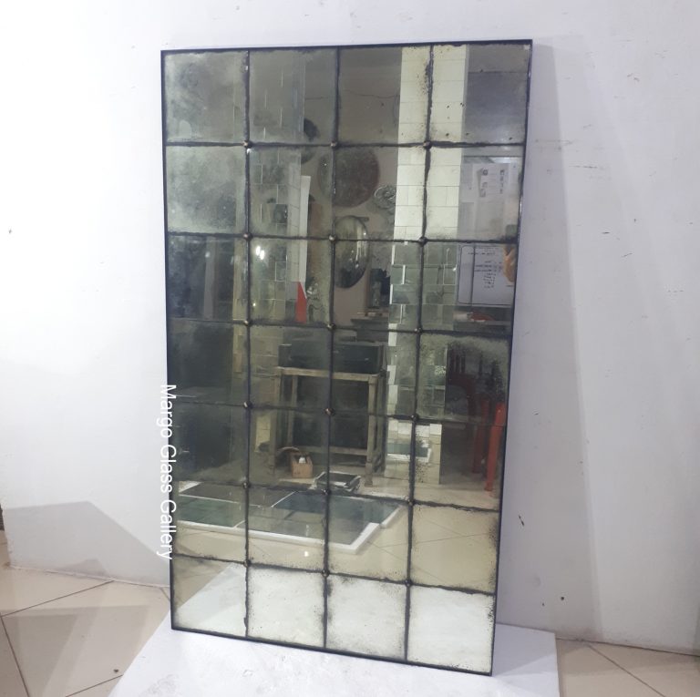 Antique Mirror Panels Make Home Look More Luxurious?? » Mirrors Glass ...