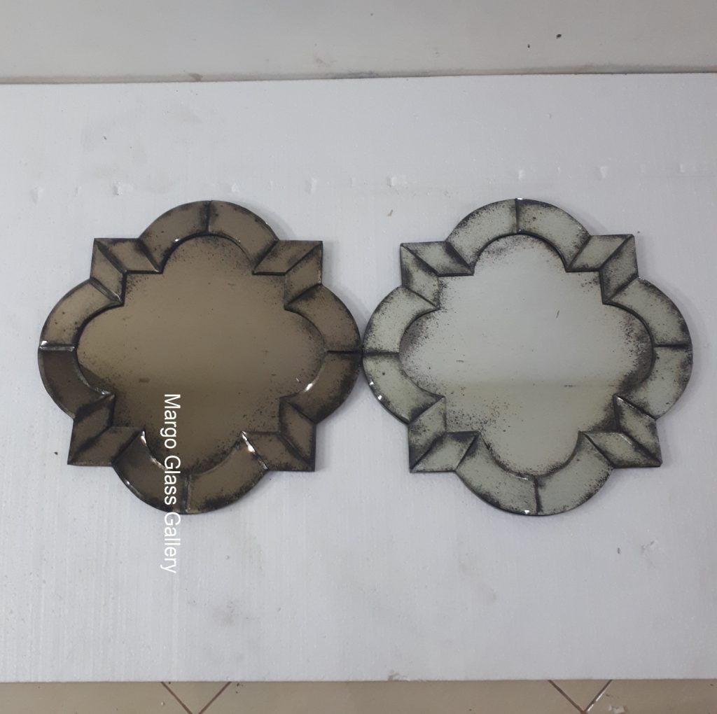 Antique Mirror Style