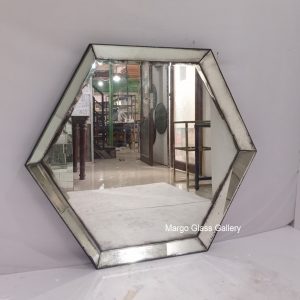 Hexagonal Antique Mirror Style MG 014423