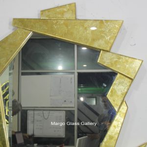 MG 018049 eglomise gold list gold leaf DHD