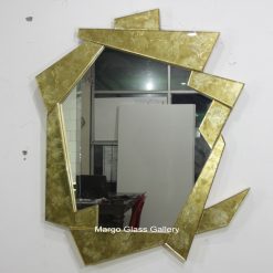 Verre eglomise Mirror