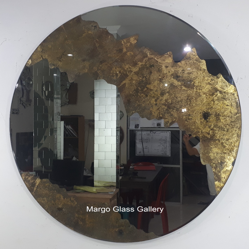 Verre Eglomise Round Mirror