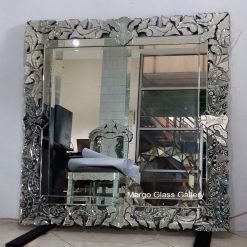 MG 080065 Venetian Mirror