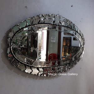 MG 080074 Oval Venetian Mirror Shape 130×100