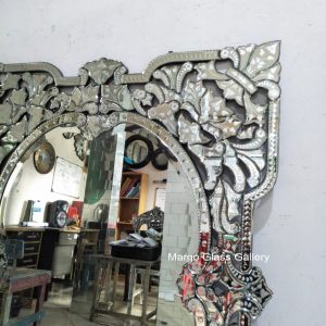 MG 080083 120Hx80 cm Batik Mirror