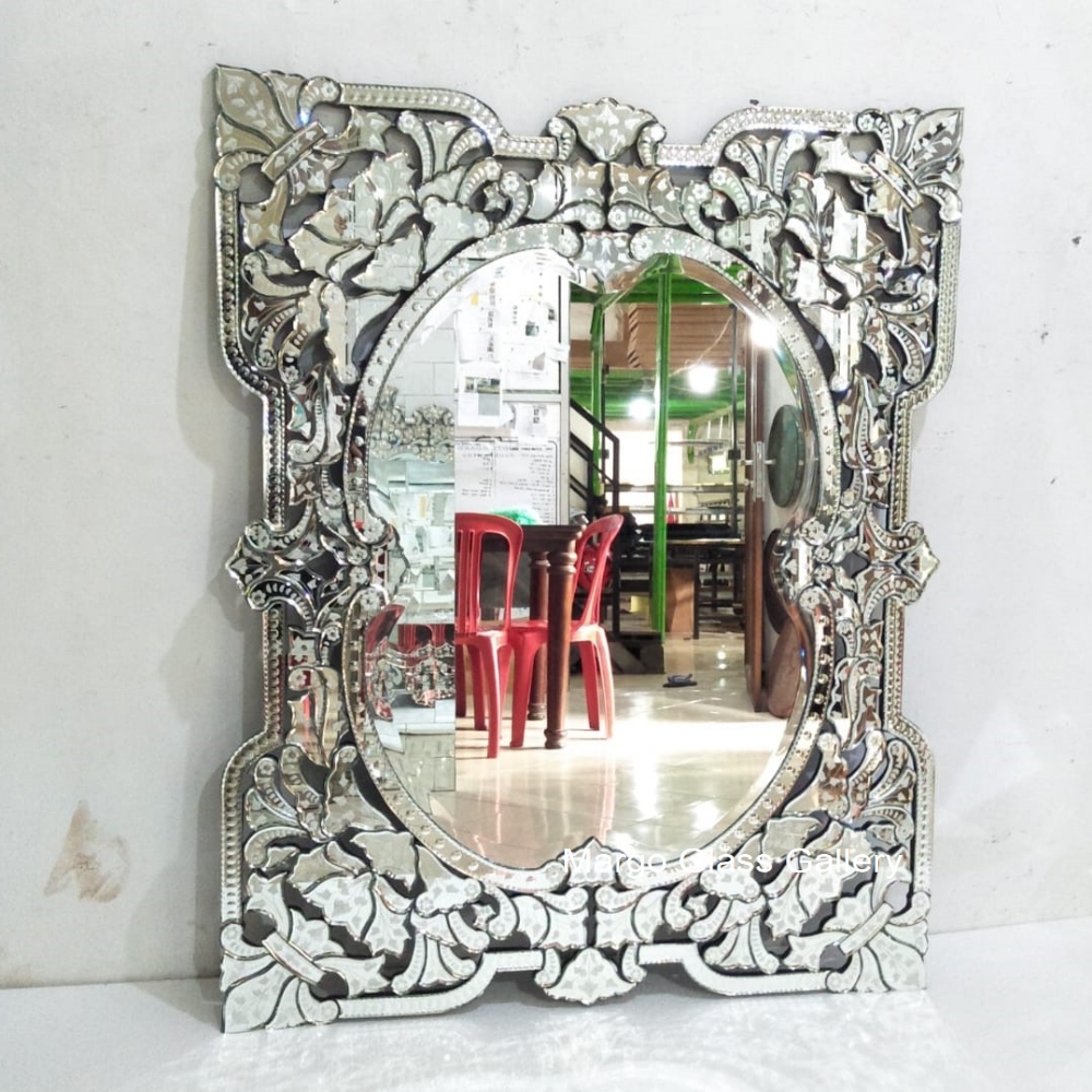 What Is Venetian Mirror ????