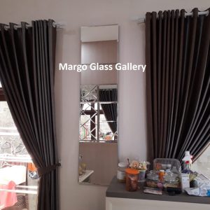 MG 065028 Bevel Mirror Ruang Makan