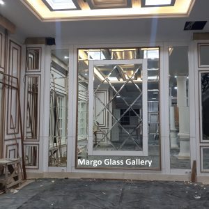 MG 065031 Wall Mirror Family Room
