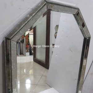 MG 004627 octagonal deco mirror – Classic decorative mirror mirror premium quality glass with ornate frame handcrafted in Indonesia