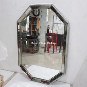 MG 004627 octagonal deco mirror – Artisan decorative mirror mirror premium quality glass with ornate frame handcrafted in Indonesia