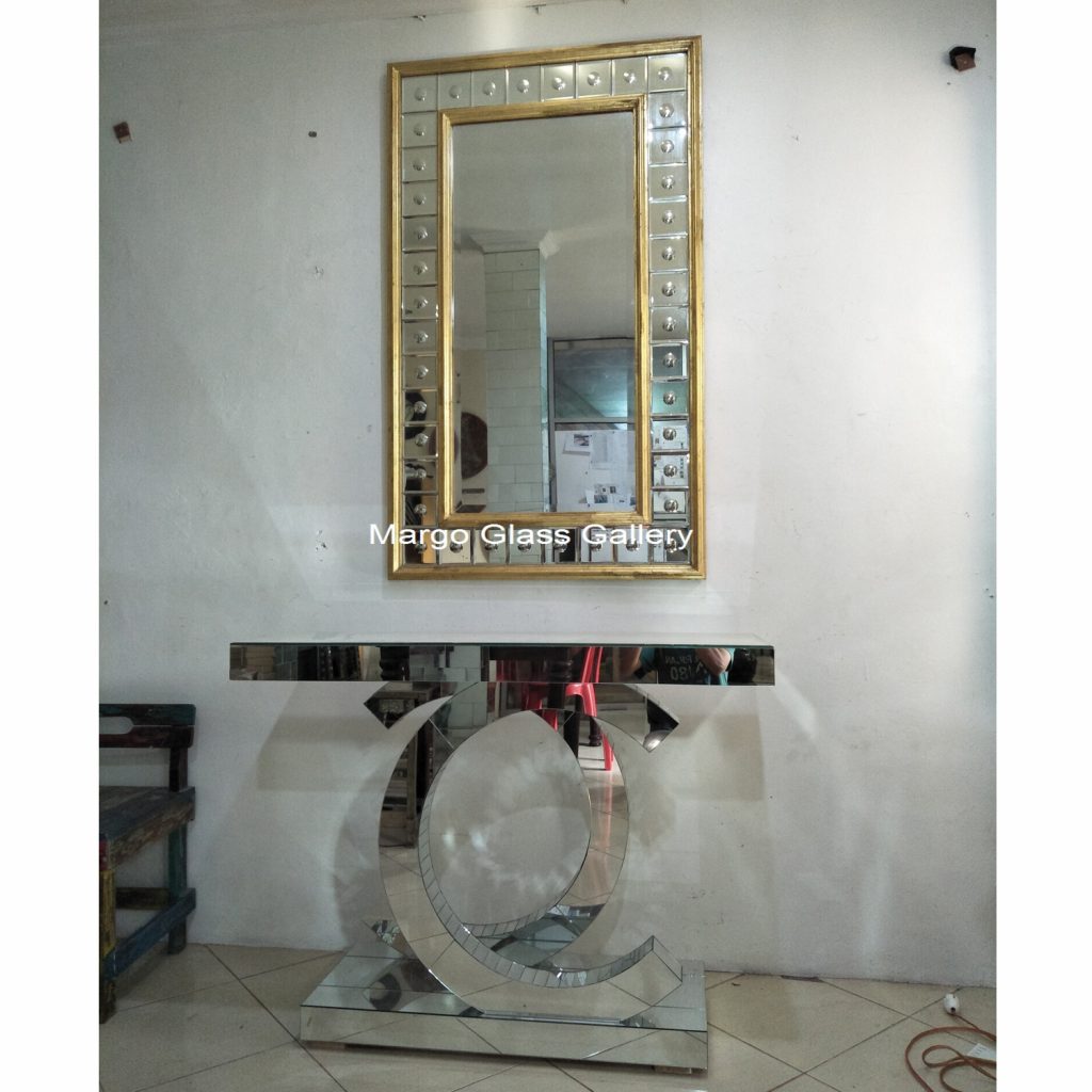 MG 006259 Sonsole 120x50x80 (2)9 – Premium handcrafted mirror premium quality glass with ornate frame handcrafted in Indonesia
