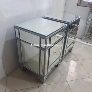 MG 006261 NAKAS SILVER 70x40x50 – Handcrafted handcrafted mirror premium quality glass with ornate frame handcrafted in Indonesia