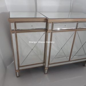 MG 006270 Sidebord 160x45x80 – Classic handcrafted mirror premium quality glass with ornate frame handcrafted in Indonesia
