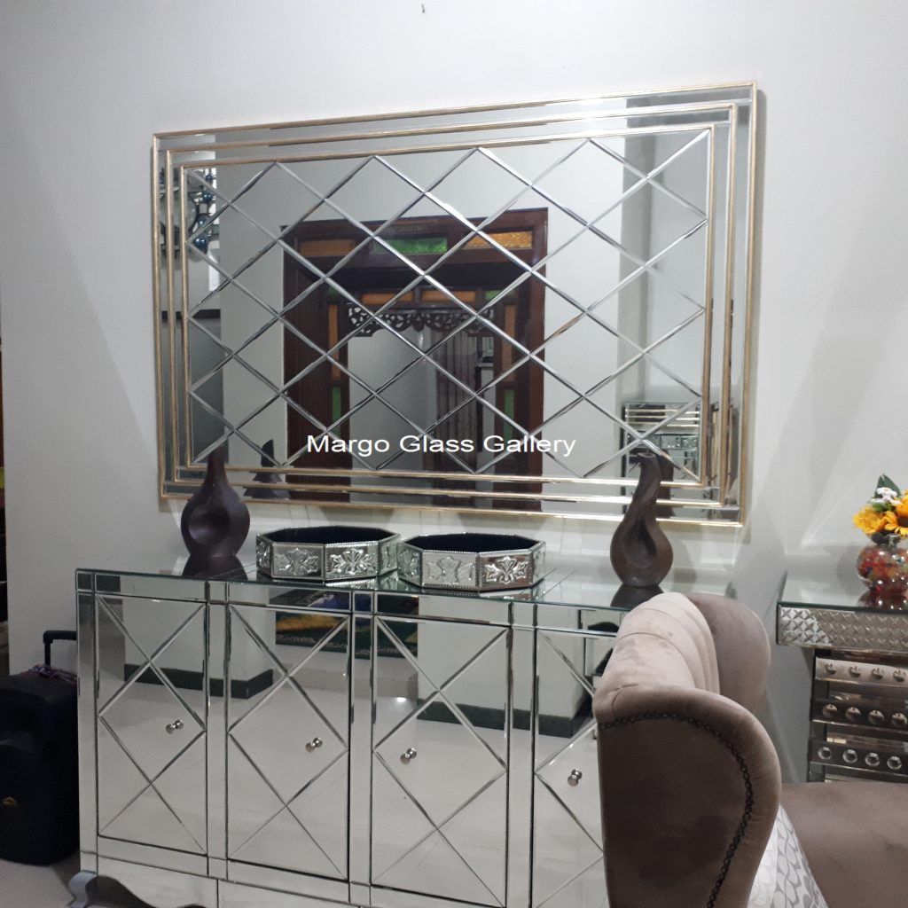 MG 006276 Cabinet 180x50x100 cermin 180x100cm – Luxury handcrafted mirror premium quality glass with ornate frame handcrafted in Indonesia