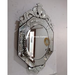MG 006292 Venetian Mirror 115 cm x 65 cm Dan 70 cm x 40 cm x 90 cm – Elegant venetian mirror hand-etched glass with ornate frame handcrafted in Indonesia