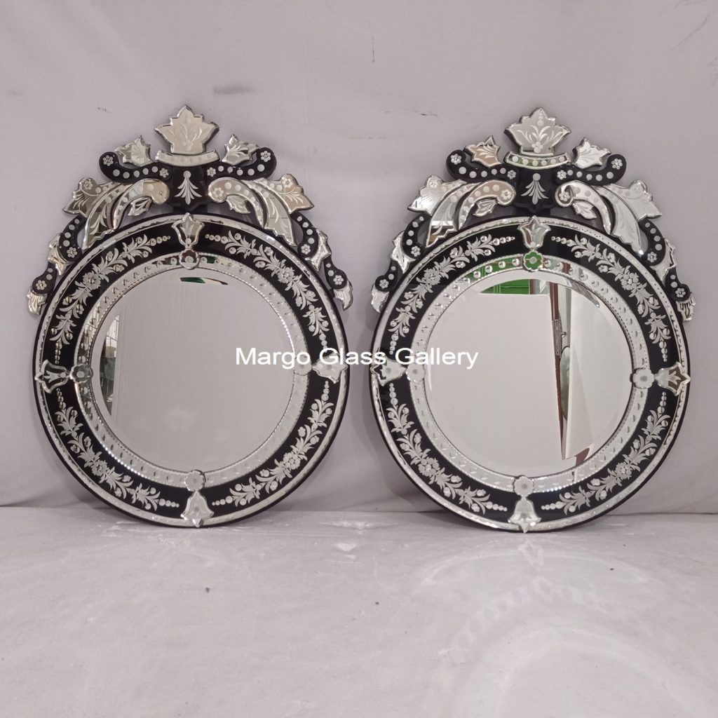 MG 013068 Deco Order Clear Mirror No Black No Crown Under Frame 60 cm x 80 cm Size 20 cm
