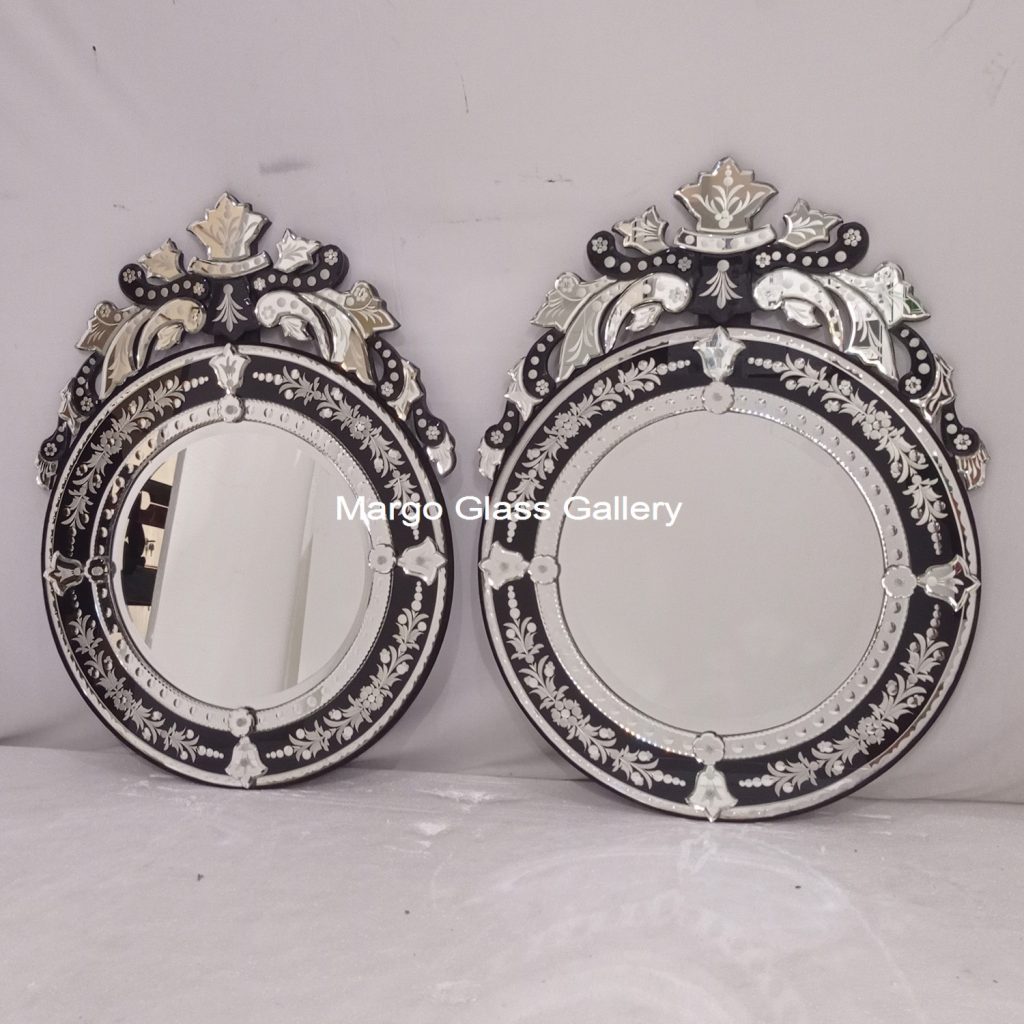 MG 013068 Deco Order Clear Mirror No Black No Crown Under Frame 60 cm x 80 cm Size 20 cm