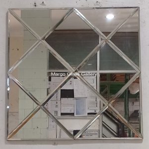 MG 065047 beveled mirror wajik uk 60 cm x 60 cm