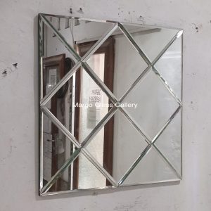 MG 065047 beveled mirror wajik uk 60 cm x 60 cm