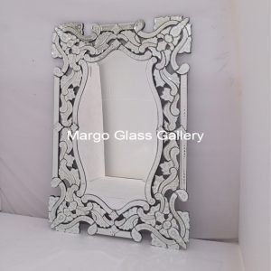 MG 080081 venetian mirror 120x80cm batik – Luxury venetian mirror hand-etched glass with ornate frame handcrafted in Indonesia